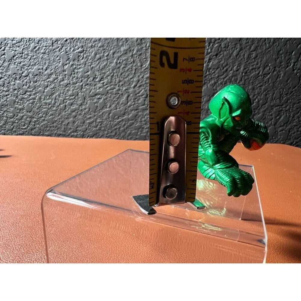 Hasbro Glider Marvel Super Hero Green Goblin Action Figure 2.5 inch